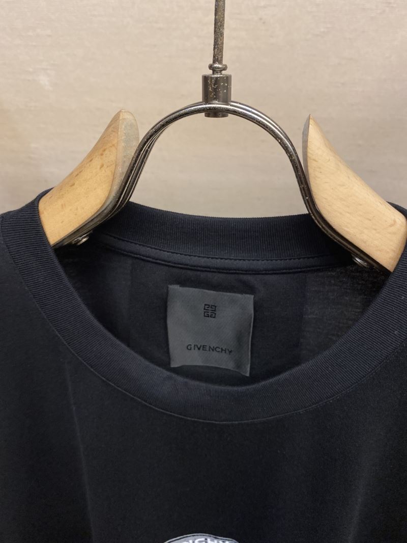 Givenchy T-Shirts